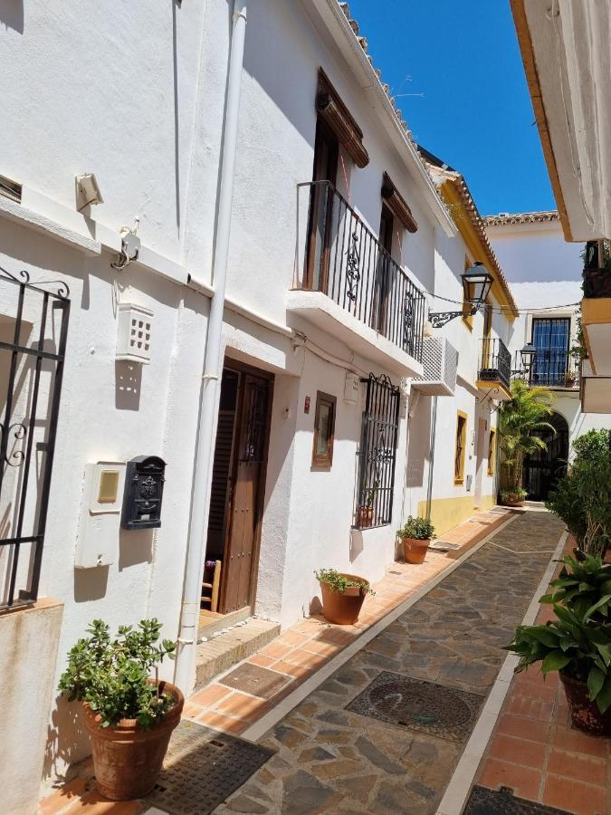 マルベーリャTown House With Roof Terrace - Old Townアパートメント エクステリア 写真