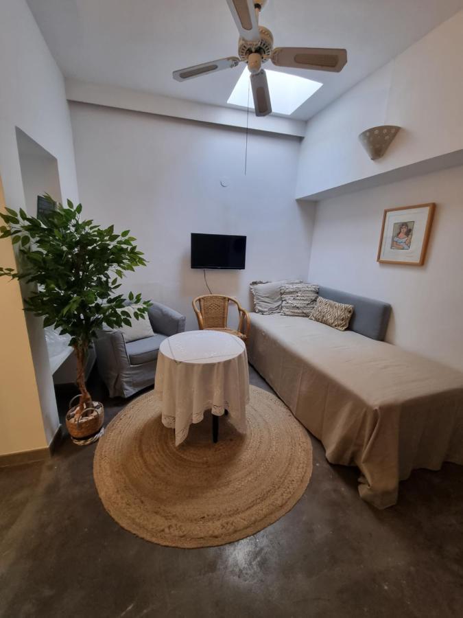 マルベーリャTown House With Roof Terrace - Old Townアパートメント エクステリア 写真